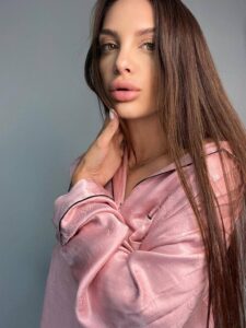 Лейла — элитный эскорт Киев