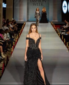 Мэлони предлагает дискретный эскорт в Киеве и пригороде