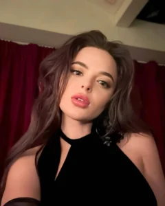 Полина предлагает высококлассный эскорт в Киеве