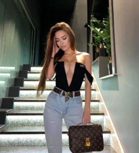 Эвелина — идеальный выбор для VIP встречи