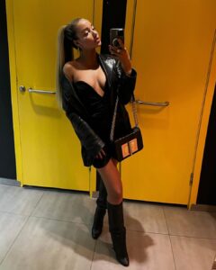 Наденька предлагает дискретный эскорт в Киеве и пригороде