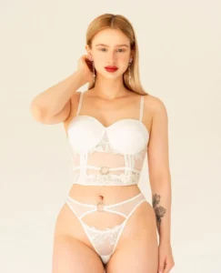 Горячая девушка Виталина из Киева