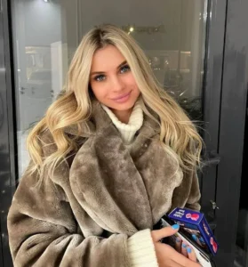 Каталина предлагает профессиональный эскорт в Киеве и пригороде