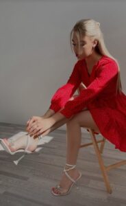 Изысканные девушки в Киеве