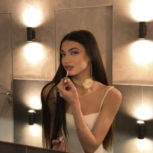 Эскорт с Вера — элитный досуг в столице Украины