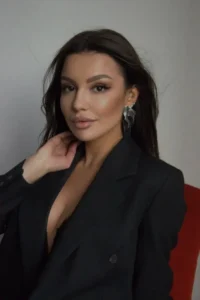 София — твоя фантазия для ночного отдыха