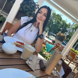 Руслана — вип эскорт в Киеве